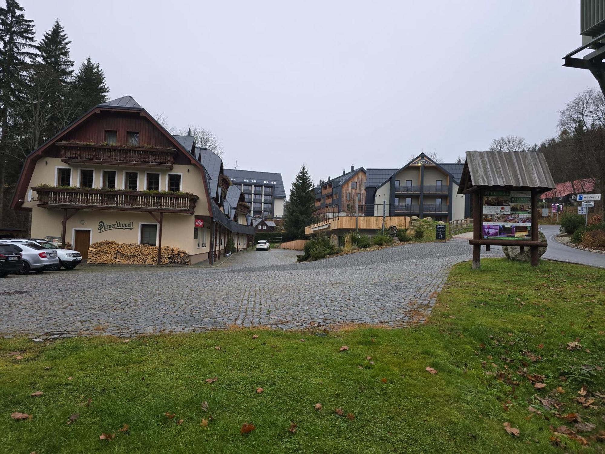 Apartmany Jarmilka S Privatnim Wellness Bedřichov Esterno foto