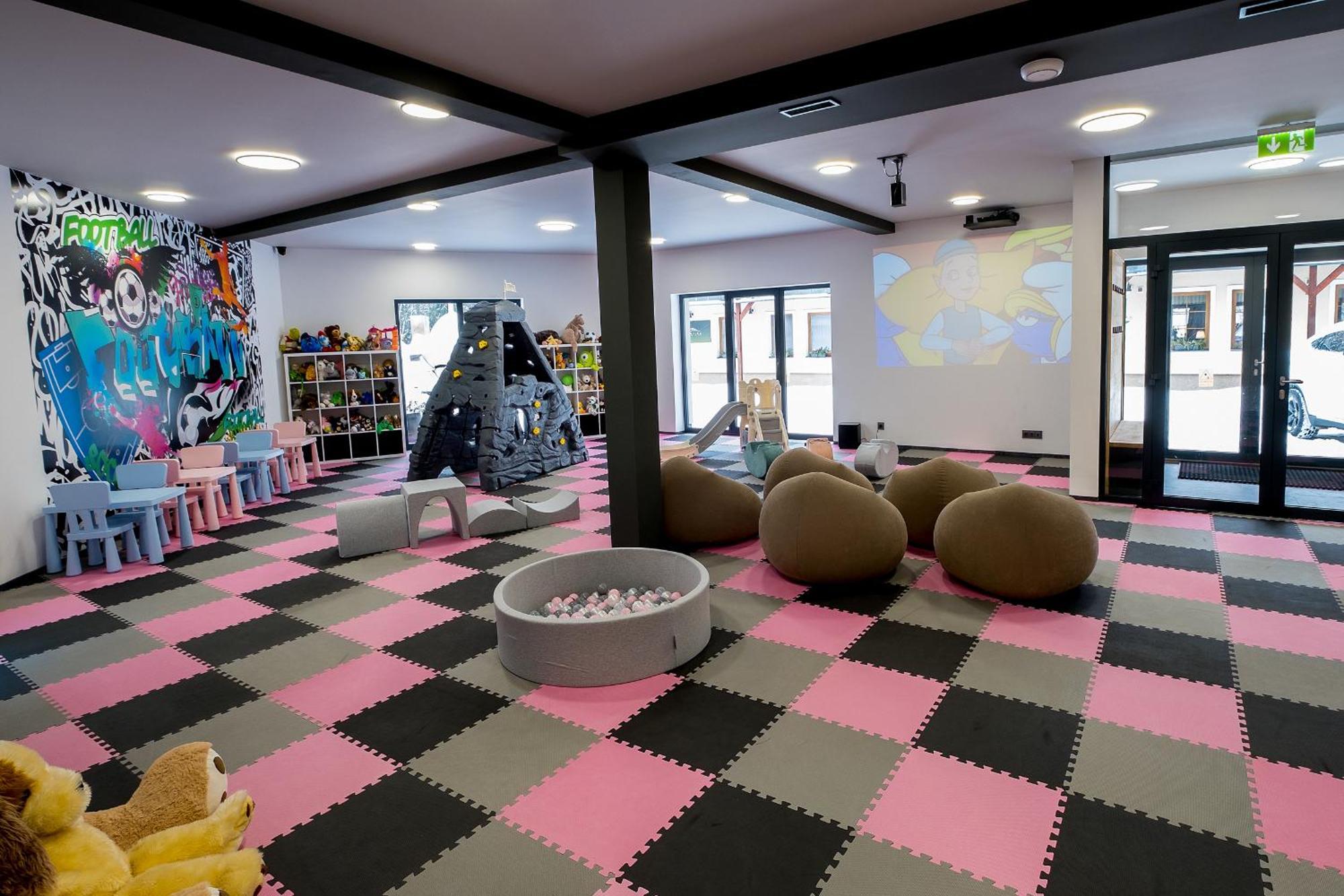 Apartmany Jarmilka S Privatnim Wellness Bedřichov Esterno foto